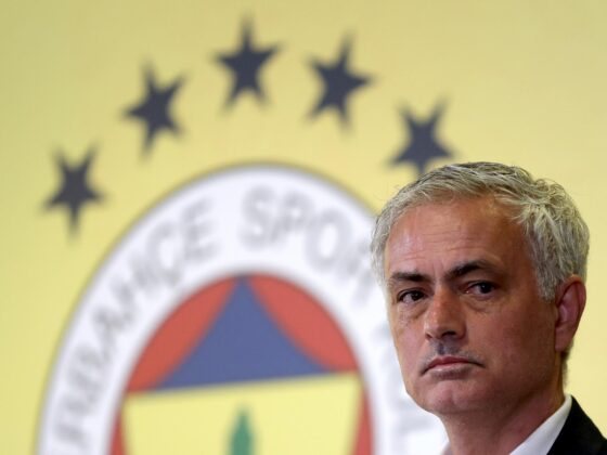 José Mourinho responde a las acusaciones de racismo José Mourinho responde a las acusaciones de racismo