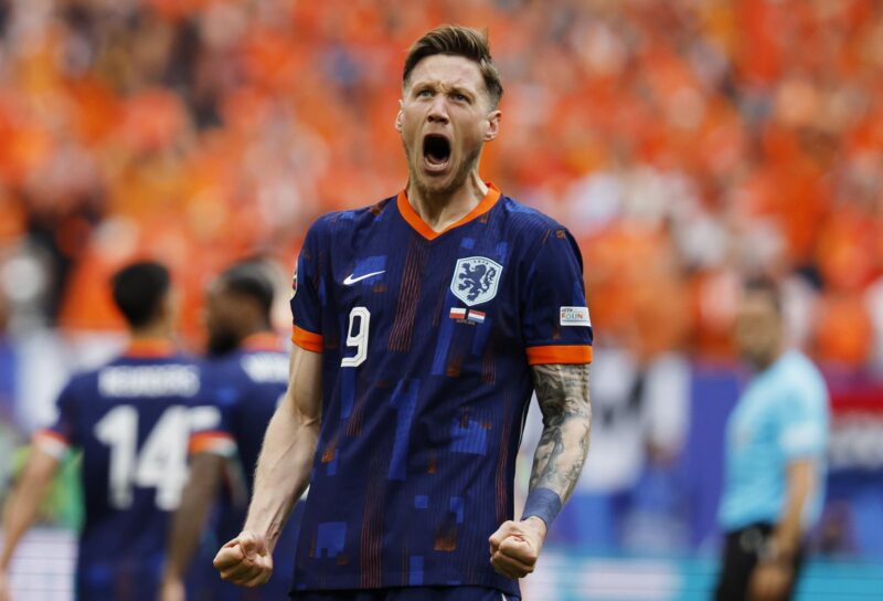 Eurocopa: Los jugadores que triunfan desde el banquillo Wout Weghorst celebra el gol de la victoria durante el partido del grupo D que han jugado Polonia y Países Bajos en Hamburgo, Alemania.EFE/EPA/ROBERT GHEMENT