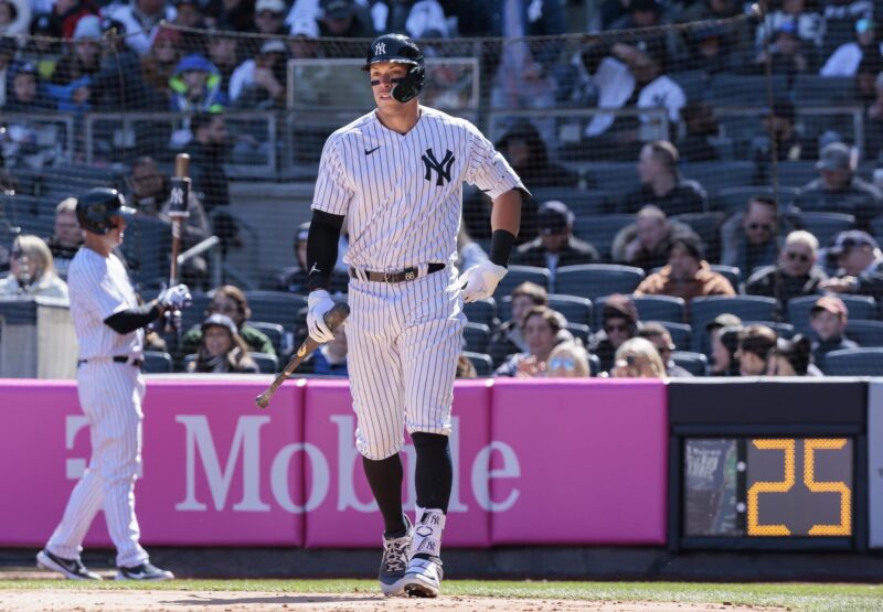 el jardinero de los Yanquis de Nueva York, Aaron Judge (c). EFE/EPA/JUSTIN LANE