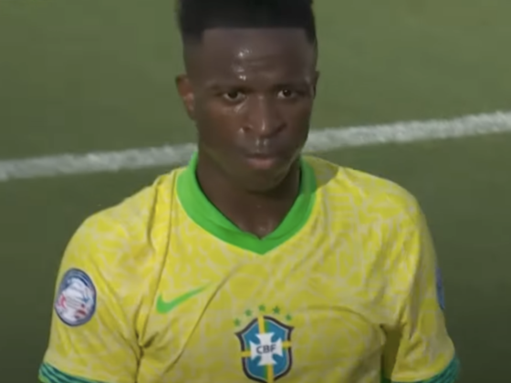 ¿Era penal para Brasil? Vinicius peleó por contacto dentro del área ¿Era penal para Brasil? Vinicius peleó por contacto dentro del área