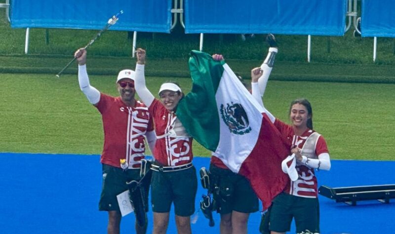 Alejandra Valencia, Ana Paula Vázquez y Angela Ruiz México Bronce