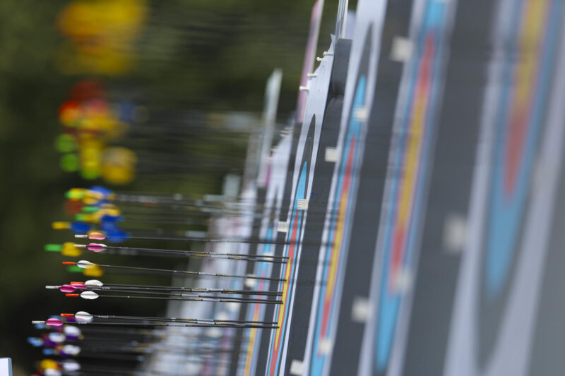 París 2024 Día 2: Argentina no va más en rugby; México sueña en arco Vista de las dianas durante la fase clasificatoria de tiro con arco durante los Juegos Olímpicos de París 2024, este jueves, en la capital francesa. EFE/ Sashenka Gutiérrez