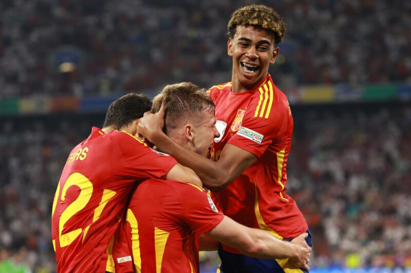 Lamine Yamal: De ver la EURO en un centro comercial, a jugar la final