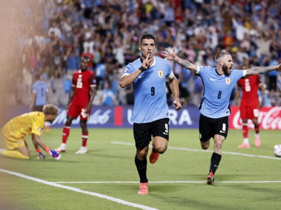 Copa America: From Canada's scare to Luis Suarez's "last bullet" Luis Suárez de Uruguay (C) celebra con su compañero Nahitan Nandez en la  Copa América. EFE/EPA/ERIK S. MENOR