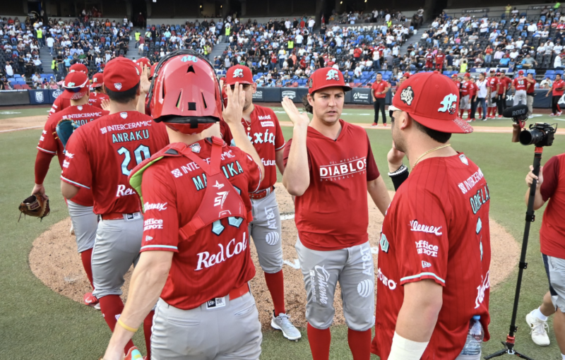 Diablos Rojos del México vs Sultanes (via x: @DiablosRojosMX)
