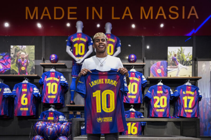 Lamine Yamal: “Messi hizo su camino con el 10 y yo haré el mío” Lamine Yamal: “Messi hizo su camino con el 10 y yo haré el mío”