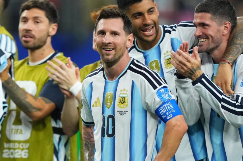 Lionel Messi, la gran figura del Mundial, impone nuevas marcas a cada partido de Argentina. EFE/EPA/JEFFREY MCWHORTER